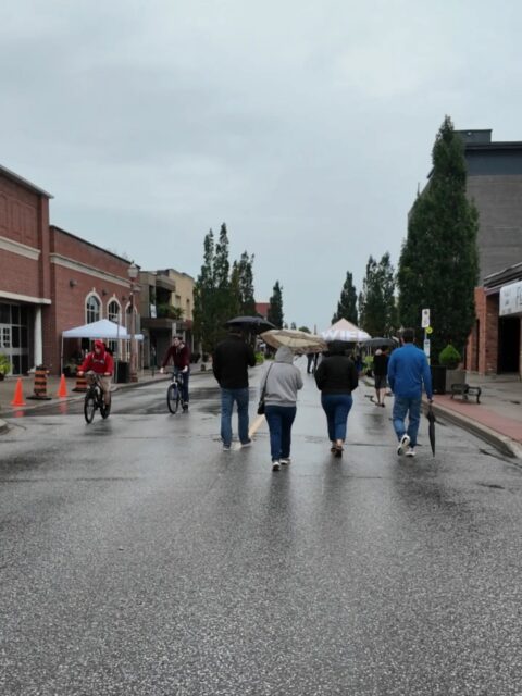 A few moments from Open Streets Windsor in Via Italia 🇮🇹
Erie Street was filled with local vendors, families, bikes, face painting, balloon art and plenty of people out exploring the neighbourhood together.
A big thank you to everyone who joined us and helped bring so much life to the street. Swipe through for a little look at the day. ❤️💚
@citywindsoron
#ViaItalia #OpenStreetsWindsor #ErieStreet #YQG #WindsorOntario